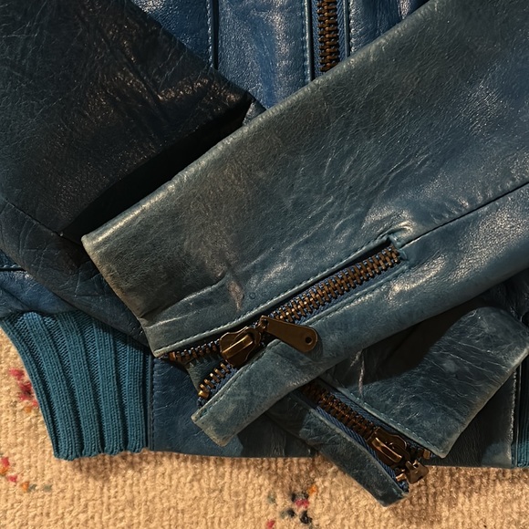 Vintage leather jacket - Picture 5 of 9